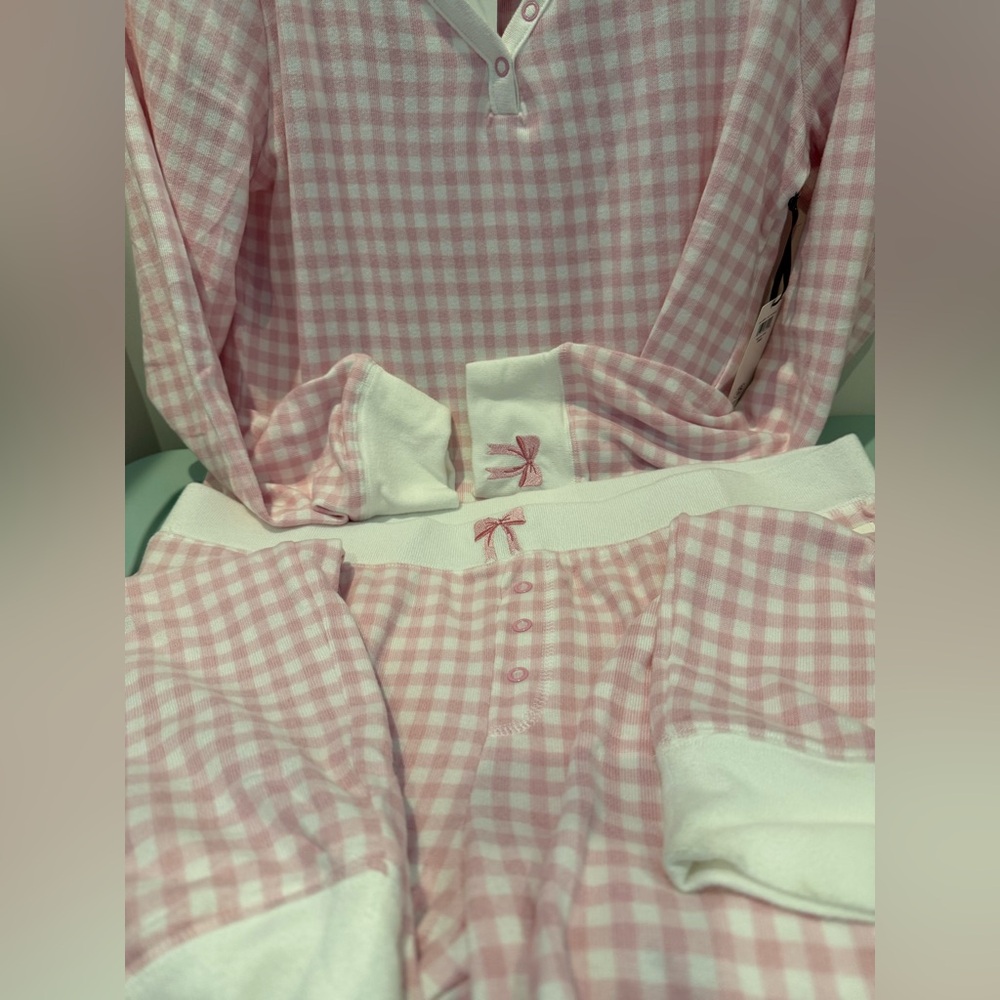 Super Comfy Laura Ashley Pink/White Gingham PJ’s with Bow Accents- Adult L- NWT - Picture 3 of 4